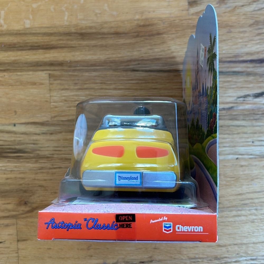 Chevron Cars Autopia Cars - Picture 2 of 3